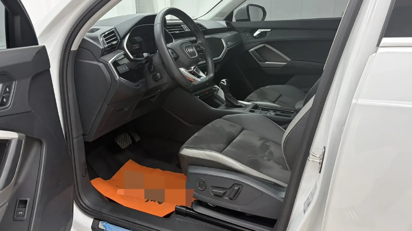 2022 Audi Q3 1.4T 150HP L4 7DCT,autocango,china used car exporter,china ev exporter,chinese used car exporter,chinese used ev exporter