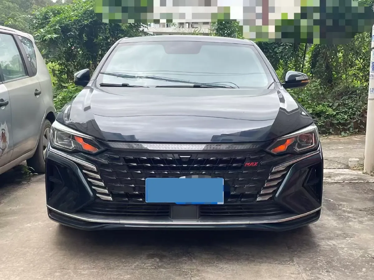 2021 DongFeng Aeolus YiXuan MAX 1.5T 190HP L4 7DCT,autocango,china used car exporter,china ev exporter,chinese used car exporter,chinese used ev exporter