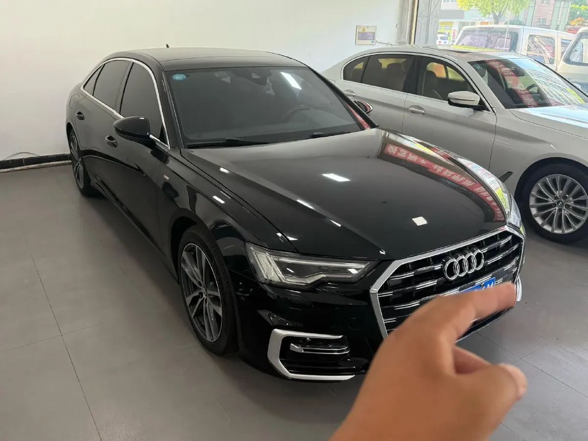 2019 Mercedes-Benz E Class 1.5T 184HP L4 9AT,autocango,china used car exporter,china ev exporter,chinese used car exporter,chinese used ev exporter