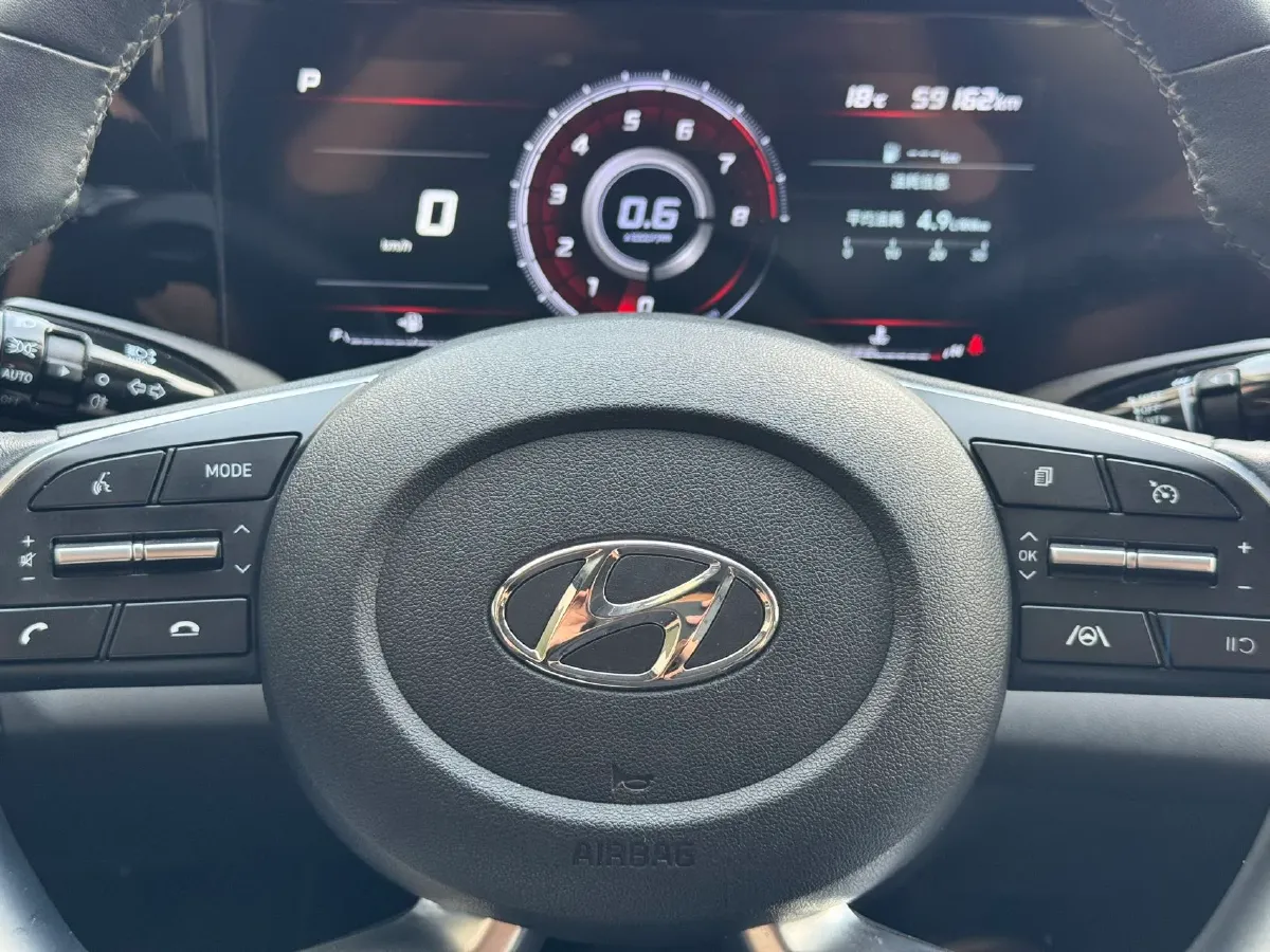 2021 Hyundai Elantra 1.5L 115HP L4 CVT,autocango,china used car exporter,china ev exporter,chinese used car exporter,chinese used ev exporter