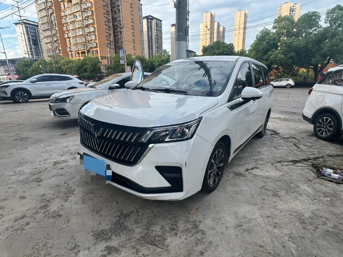 2022 WuLing ZhengChen 2.0L 136HP L4 6MT,autocango,china used car exporter,china ev exporter,chinese used car exporter,chinese used ev exporter