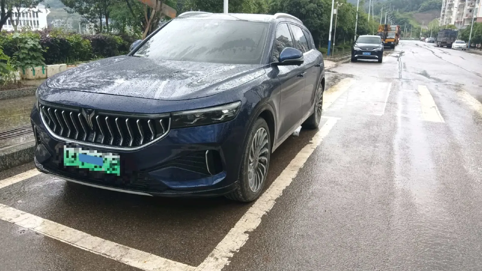 2021 Voyah FREE Range Extended 109HP REEV 33KWH,autocango,china used car exporter,china ev exporter,chinese used car exporter,chinese used ev exporter