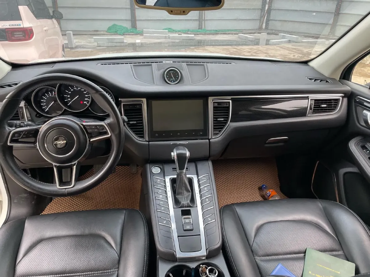 2017 Zotye SR9 2.0T 190HP L4 6DCT,autocango,china used car exporter,china ev exporter,chinese used car exporter,chinese used ev exporter