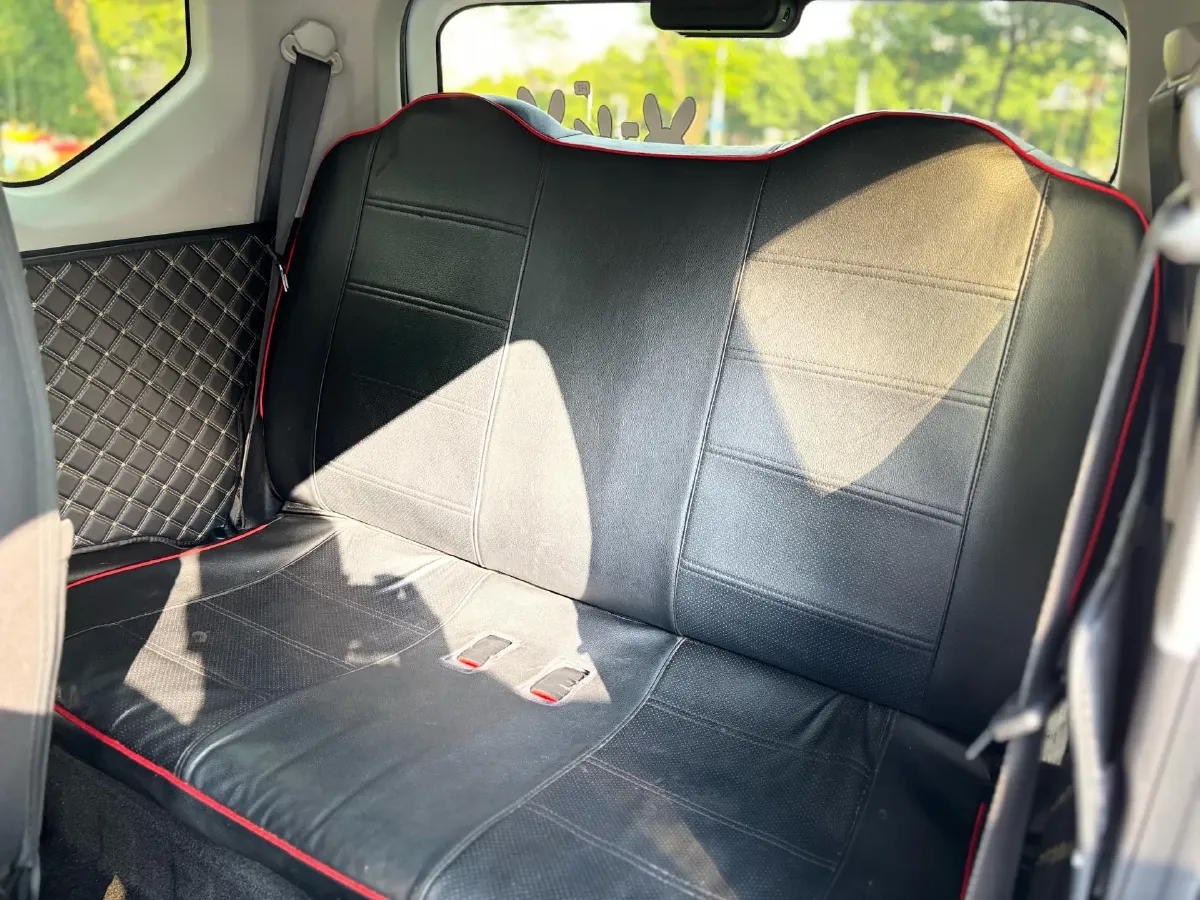 2020 WuLing HongGuang MINI EV BEV 9.3KWH,autocango,china used car exporter,china ev exporter,chinese used car exporter,chinese used ev exporter