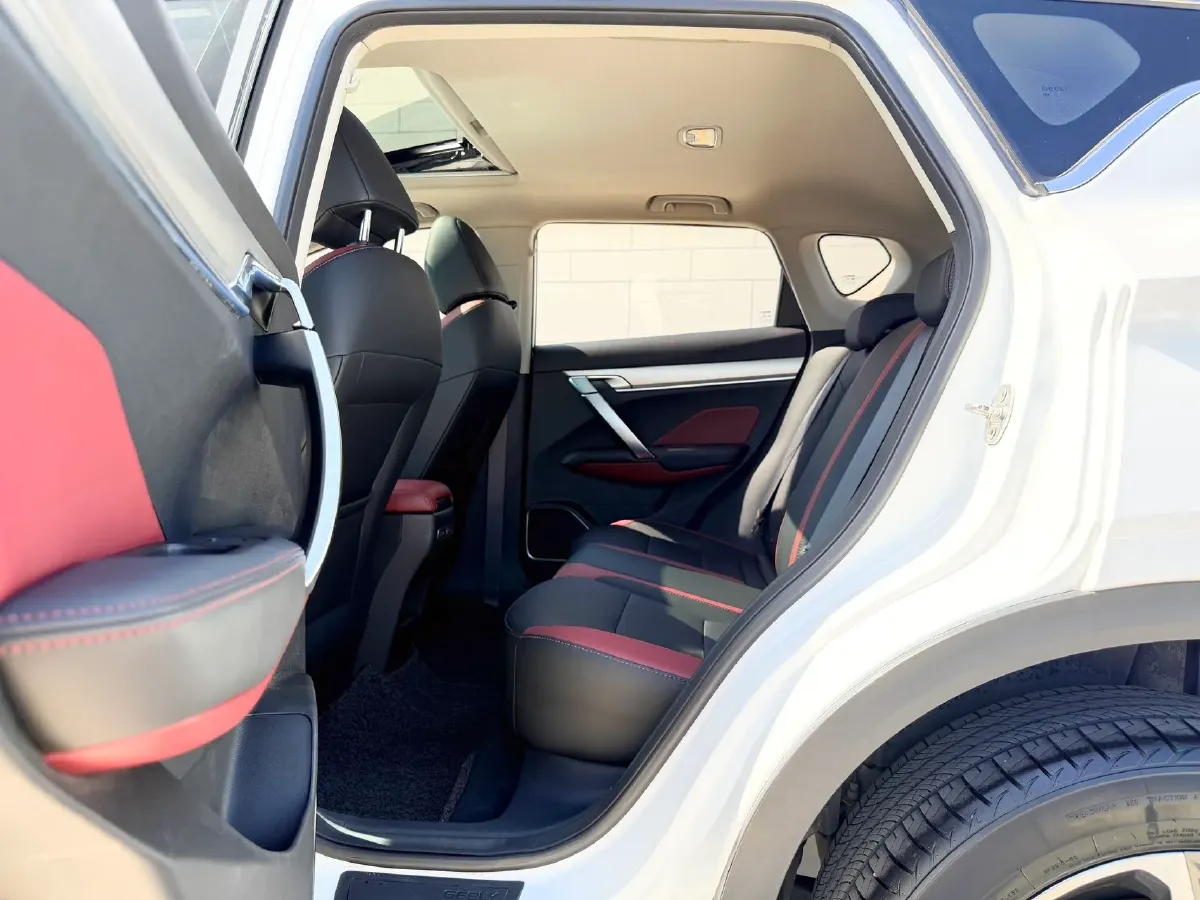 2021 Geely Coolray 1.4T 141HP L4 6DCT,autocango,china used car exporter,china ev exporter,chinese used car exporter,chinese used ev exporter