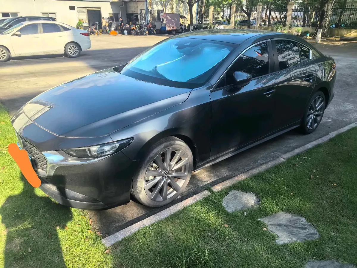 2022 Mazda 3 Axela 2.0L 158HP L4 6AT,autocango,china used car exporter,china ev exporter,chinese used car exporter,chinese used ev exporter