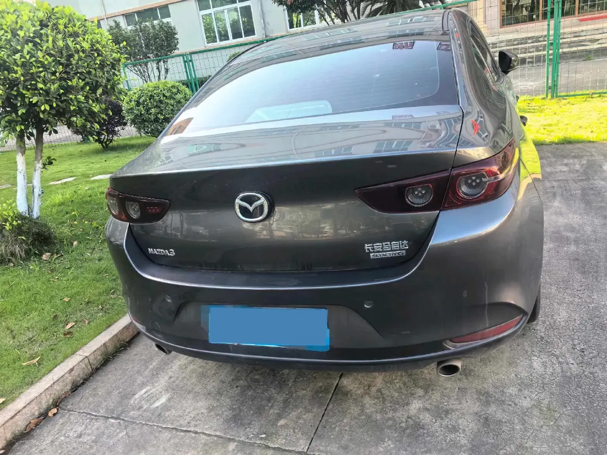 2022 Mazda 3 Axela 2.0L 158HP L4 6AT,autocango,china used car exporter,china ev exporter,chinese used car exporter,chinese used ev exporter