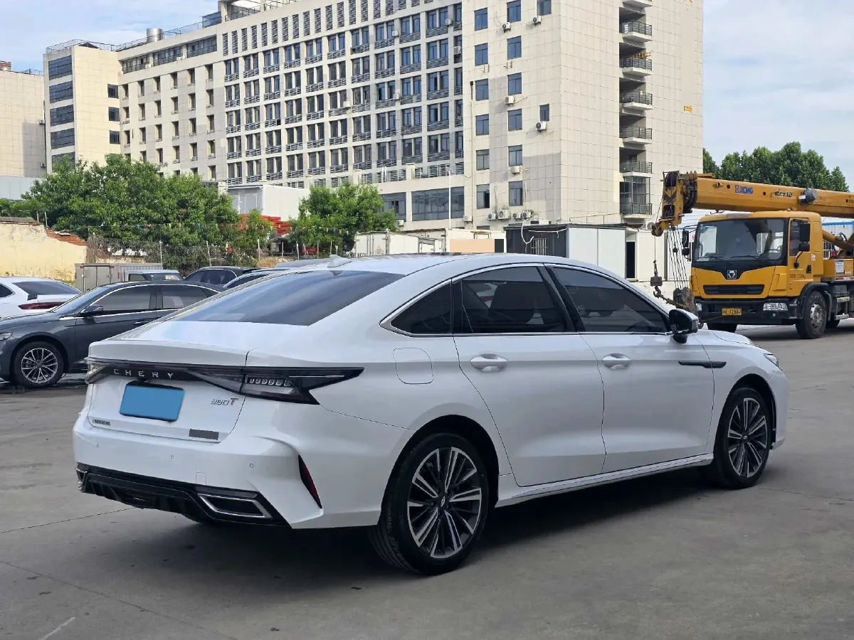 2022 Chery Arrizo 8 1.6T 197HP L4 7DCT,autocango,china used car exporter,china ev exporter,chinese used car exporter,chinese used ev exporter