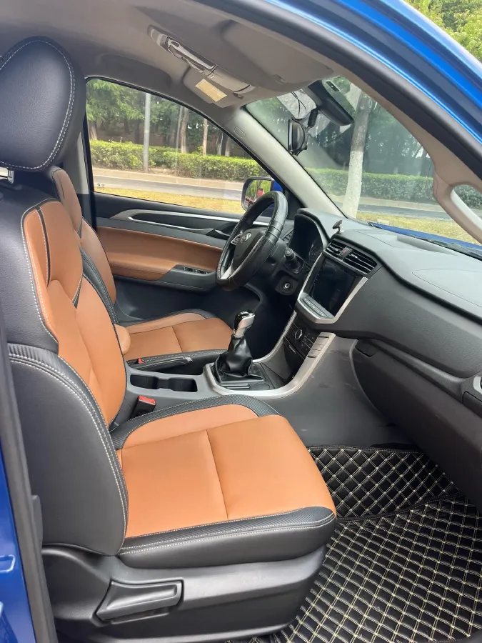 2019 MAXUS T70 2.0T 163HP L4 6MT,autocango,china used car exporter,china ev exporter,chinese used car exporter,chinese used ev exporter