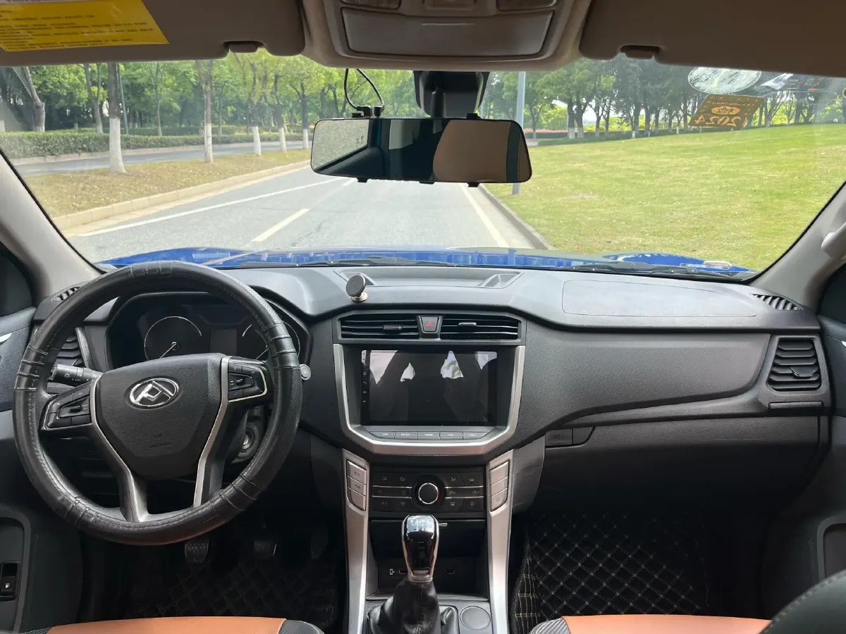 2019 MAXUS T70 2.0T 163HP L4 6MT,autocango,china used car exporter,china ev exporter,chinese used car exporter,chinese used ev exporter