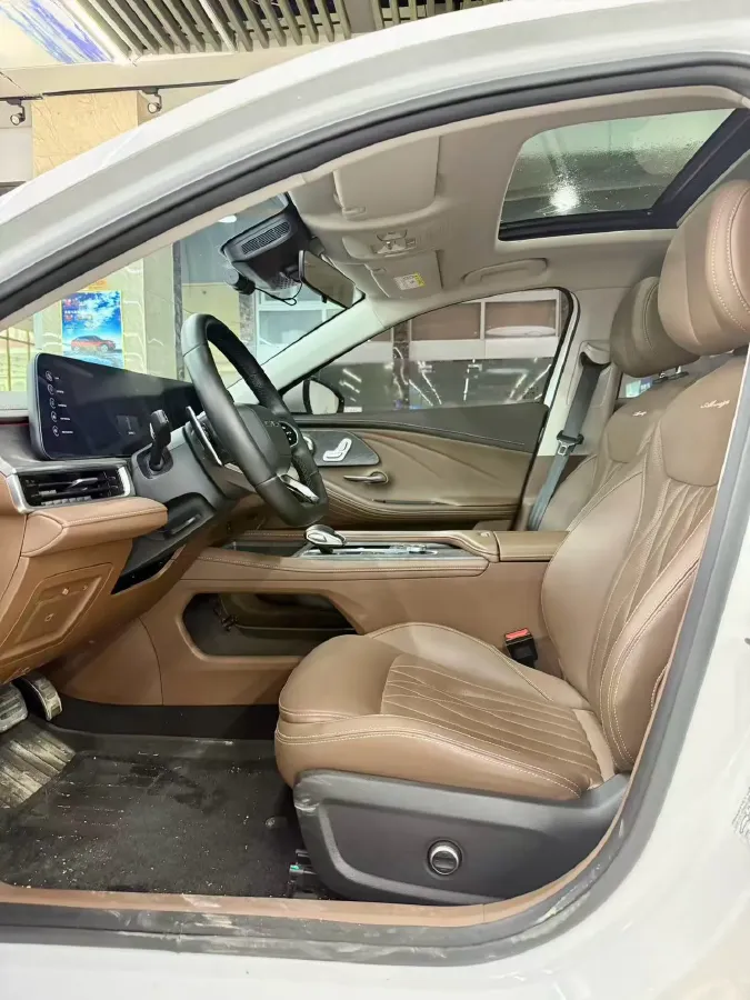 2023 Chery Arrizo 8 2.0T 254HP L4 7DCT,autocango,china used car exporter,china ev exporter,chinese used car exporter,chinese used ev exporter