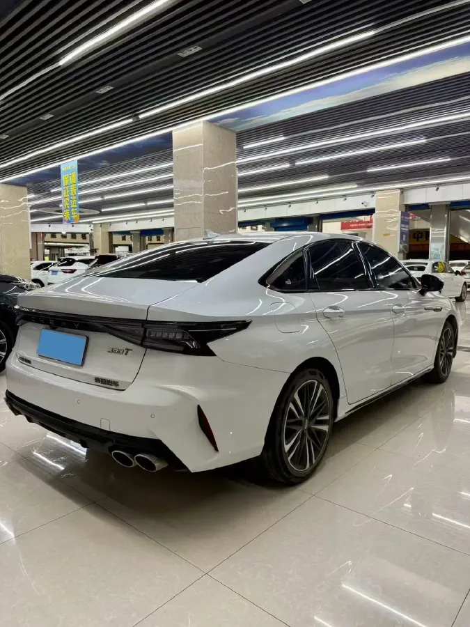 2023 Chery Arrizo 8 2.0T 254HP L4 7DCT,autocango,china used car exporter,china ev exporter,chinese used car exporter,chinese used ev exporter