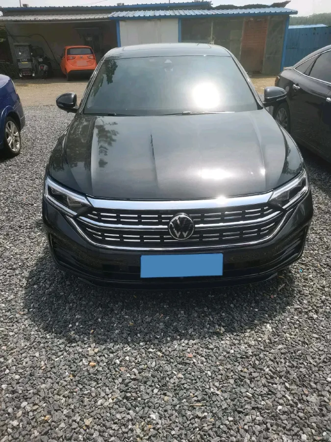 2023 Volkswagen Sagitar 1.5T 160HP L4 7DCT,autocango,china used car exporter,china ev exporter,chinese used car exporter,chinese used ev exporter