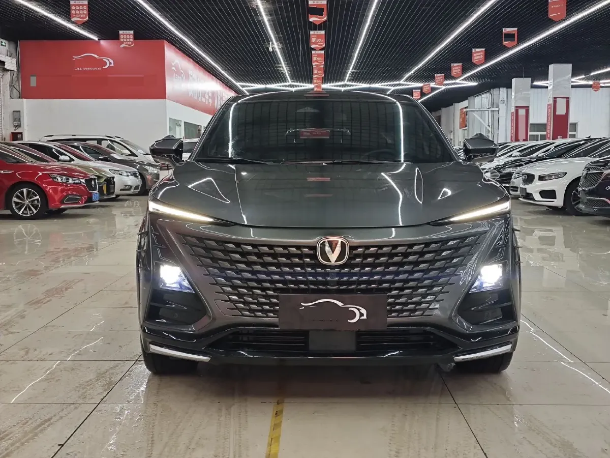 2023 ChangAn UNI-T 1.5T 188HP L4 7DCT,autocango,china used car exporter,china ev exporter,chinese used car exporter,chinese used ev exporter