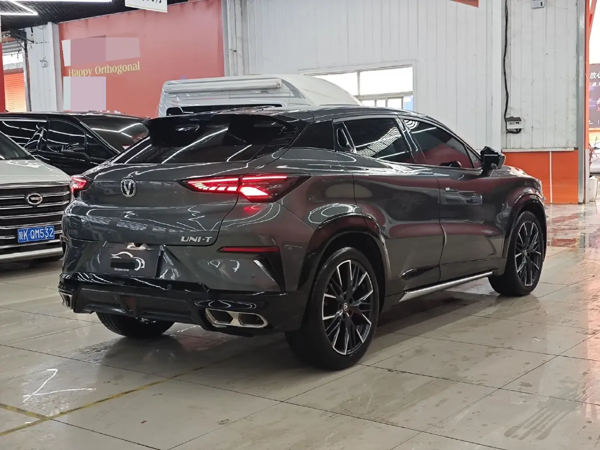 2023 ChangAn UNI-T 1.5T 188HP L4 7DCT,autocango,china used car exporter,china ev exporter,chinese used car exporter,chinese used ev exporter