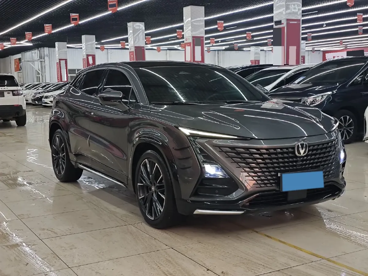 2023 ChangAn UNI-T 1.5T 188HP L4 7DCT,autocango,china used car exporter,china ev exporter,chinese used car exporter,chinese used ev exporter