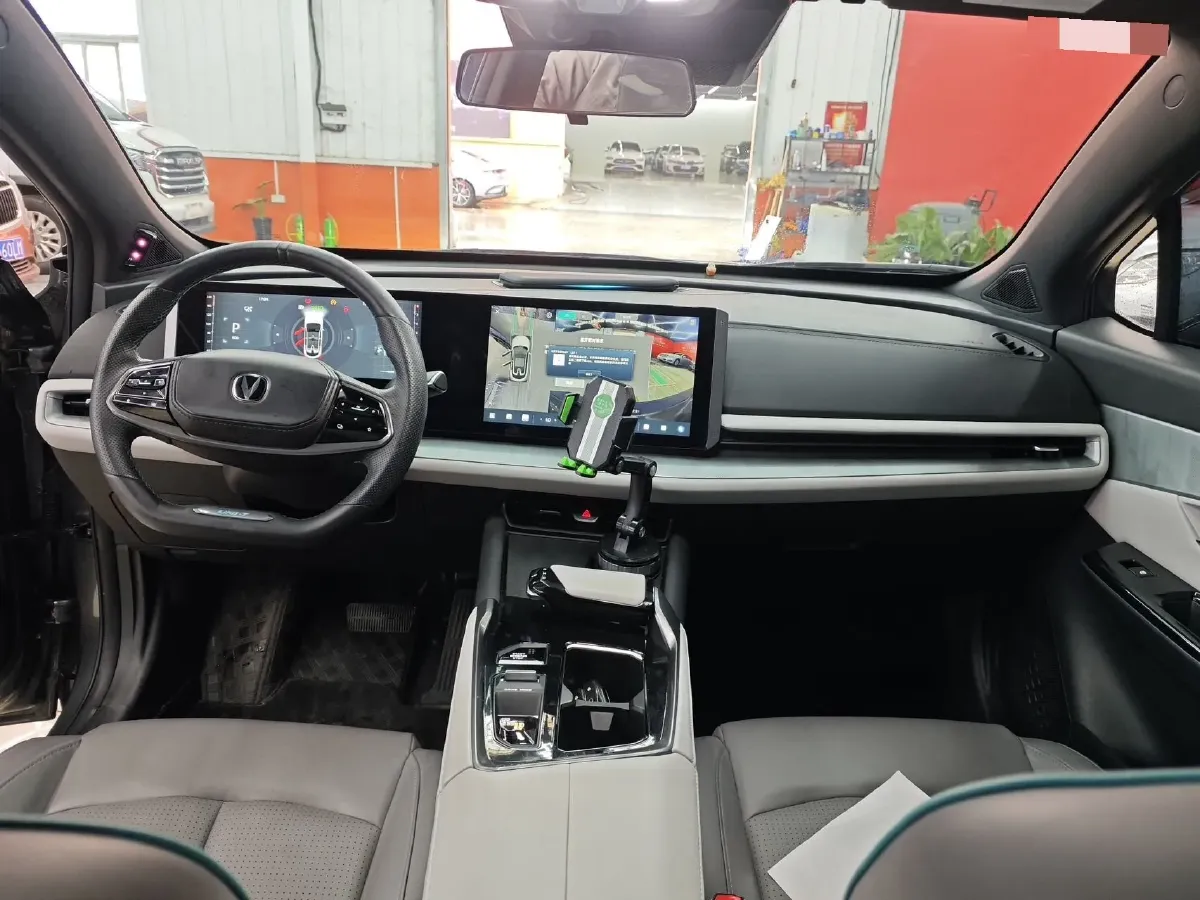 2023 ChangAn UNI-T 1.5T 188HP L4 7DCT,autocango,china used car exporter,china ev exporter,chinese used car exporter,chinese used ev exporter