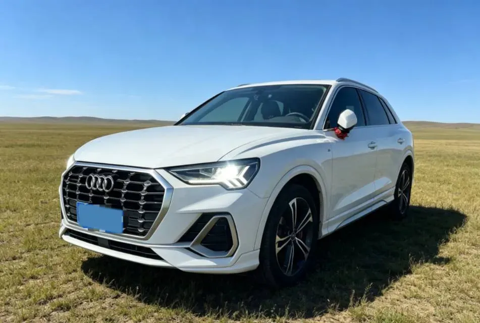 2020 Audi Q3 2.0T 220HP L4 7DCT,autocango,china used car exporter,china ev exporter,chinese used car exporter,chinese used ev exporter