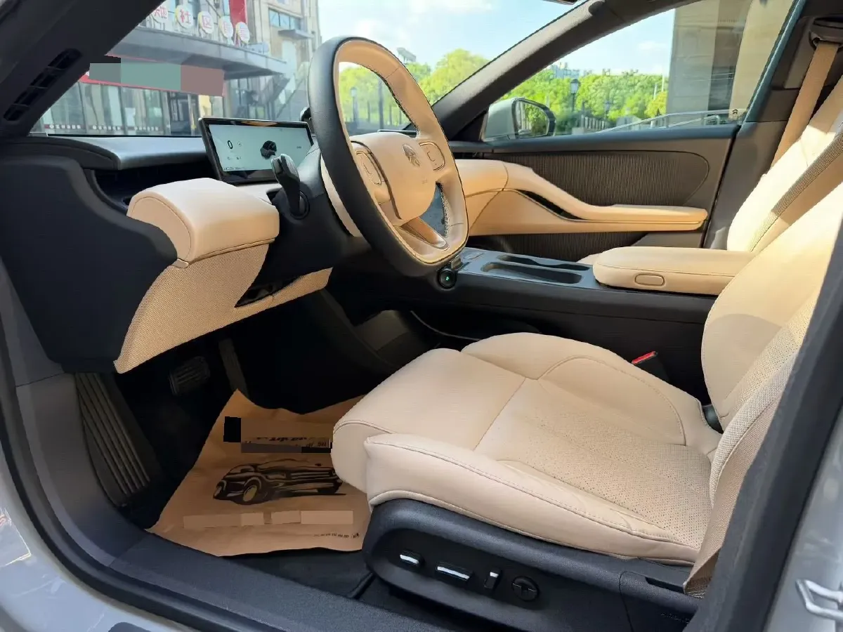 2022 JunTian HeiWuShi Youth 2.0T 203HP L4 6AT,autocango,china used car exporter,china ev exporter,chinese used car exporter,chinese used ev exporter