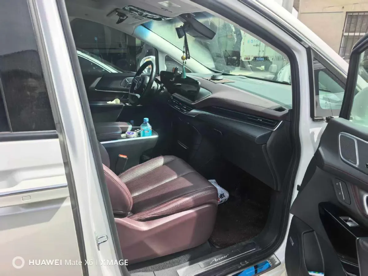 2023 Buick Century 2.0T 237HP L4 9AT,autocango,china used car exporter,china ev exporter,chinese used car exporter,chinese used ev exporter