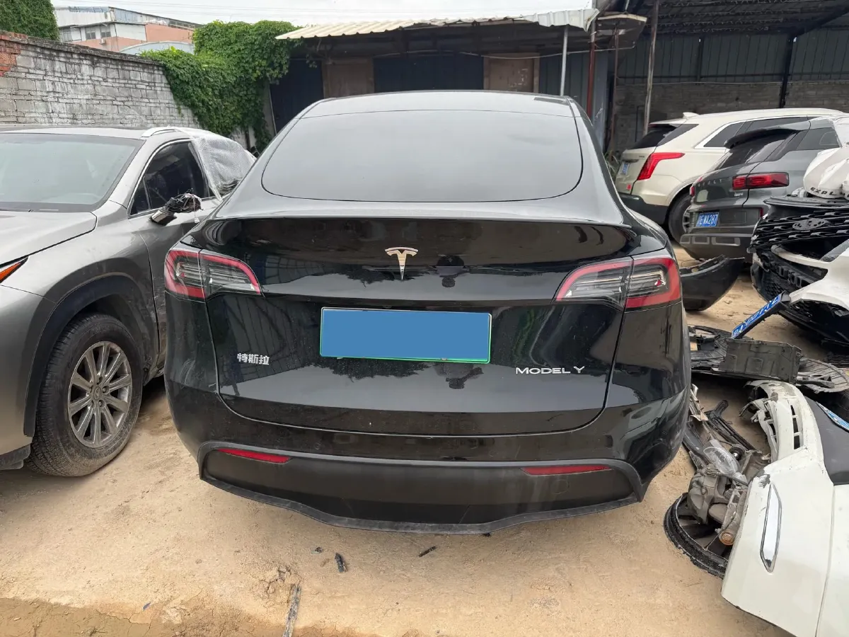 2022 Tesla Model Y BEV 60KWH,autocango,china used car exporter,china ev exporter,chinese used car exporter,chinese used ev exporter