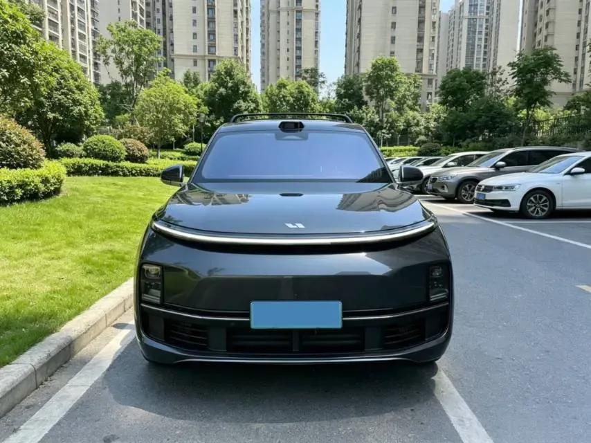 2023 Li L9 Range Extended 154HP REEV 42.6KWH,autocango,china used car exporter,china ev exporter,chinese used car exporter,chinese used ev exporter
