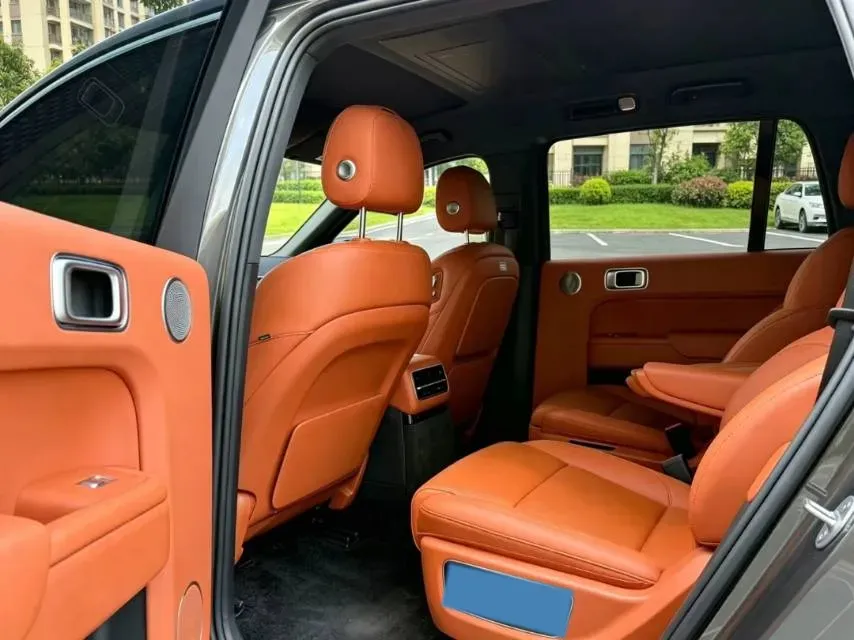 2023 Li L9 Range Extended 154HP REEV 42.6KWH,autocango,china used car exporter,china ev exporter,chinese used car exporter,chinese used ev exporter