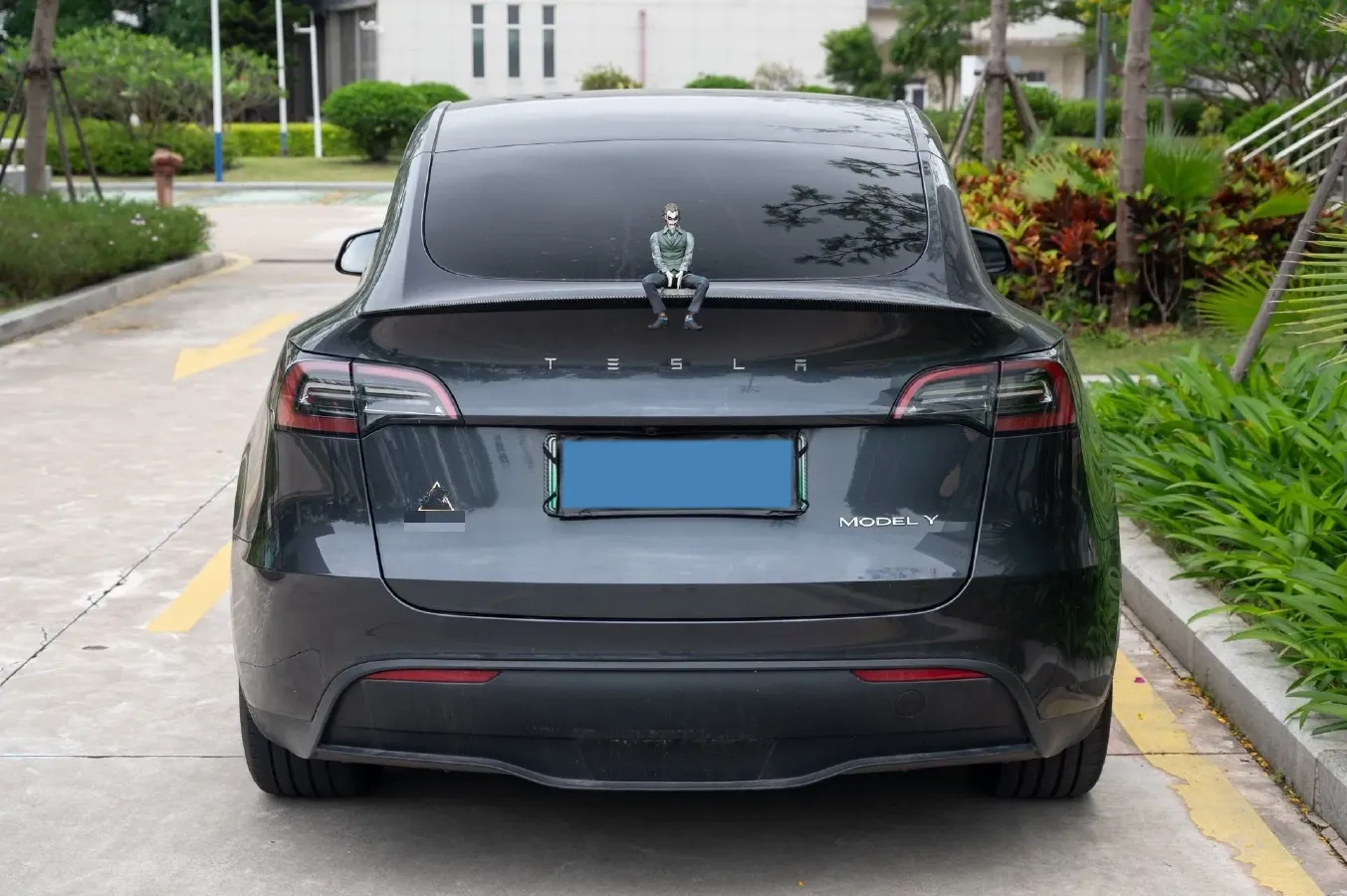2024 Iveco OuSheng BEV 77.28KWH,autocango,china used car exporter,china ev exporter,chinese used car exporter,chinese used ev exporter