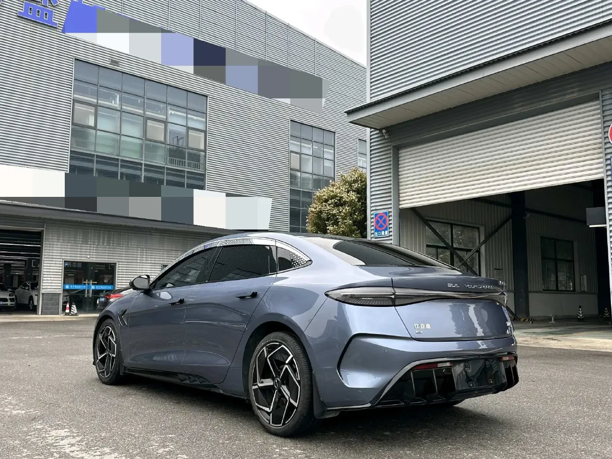 2022 AITO AITO M5 Range Extended 125HP REEV 40KWH,autocango,china used car exporter,china ev exporter,chinese used car exporter,chinese used ev exporter