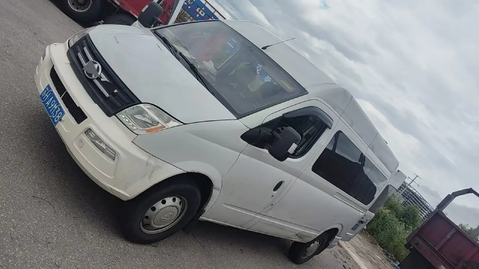 2023 MAXUS XinTu V80 2.0T 127HP L4 6MT,autocango,china used car exporter,china ev exporter,chinese used car exporter,chinese used ev exporter