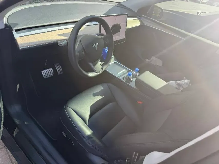 2023 Tesla Model Y BEV 78.4KWH,autocango,china used car exporter,china ev exporter,chinese used car exporter,chinese used ev exporter
