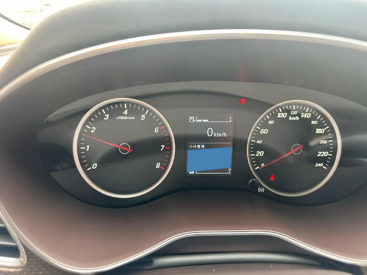 2017 BaoJun 730 1.5T 150HP L4 6MT,autocango,china used car exporter,china ev exporter,chinese used car exporter,chinese used ev exporter