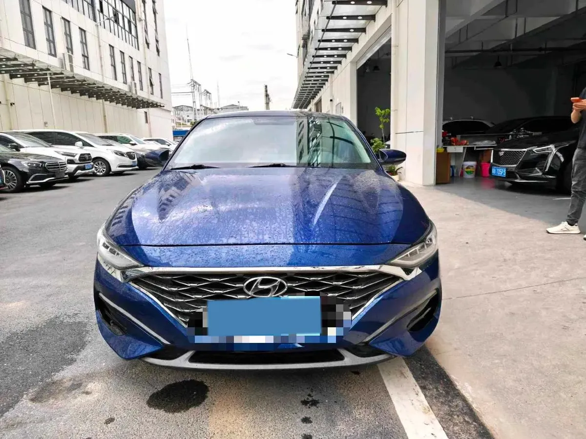 2019 Hyundai La Festa 1.6T 190HP L4 7DCT,autocango,china used car exporter,china ev exporter,chinese used car exporter,chinese used ev exporter