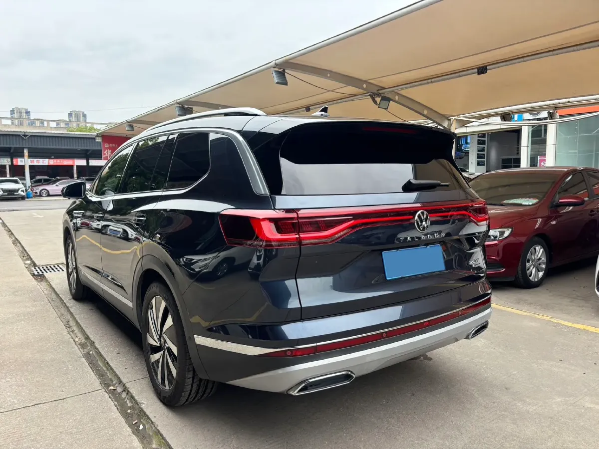 2021 Volkswagen Talagon 2.0T 220HP L4 7DCT,autocango,china used car exporter,china ev exporter,chinese used car exporter,chinese used ev exporter