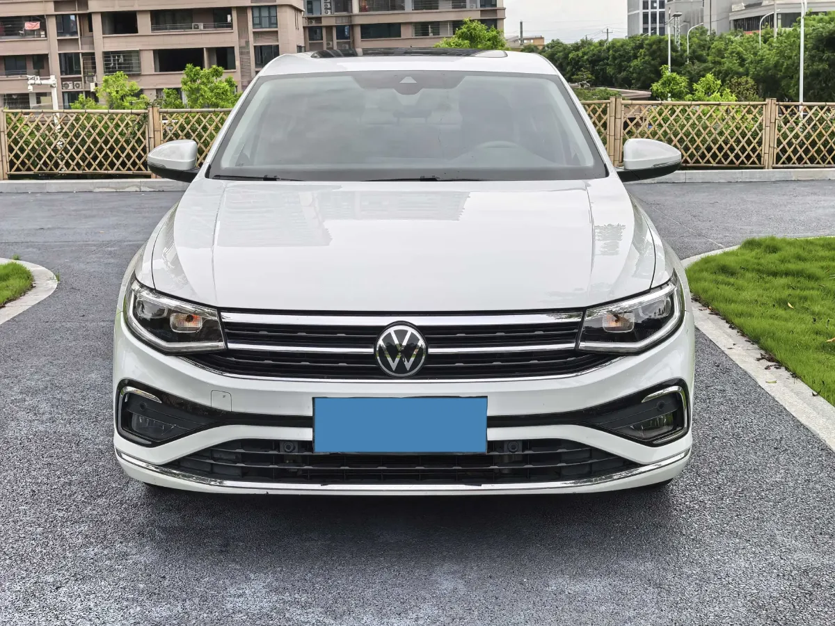 2024 Volkswagen Bora 1.5T 160HP L4 7DCT,autocango,china used car exporter,china ev exporter,chinese used car exporter,chinese used ev exporter