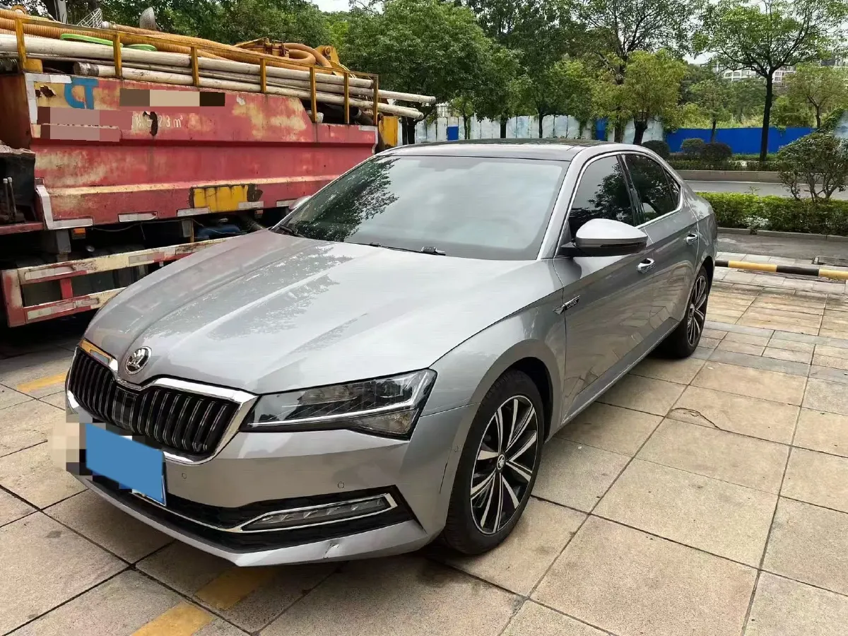 2024 Skoda Superb 1.4T 150HP L4 7DCT,autocango,china used car exporter,china ev exporter,chinese used car exporter,chinese used ev exporter