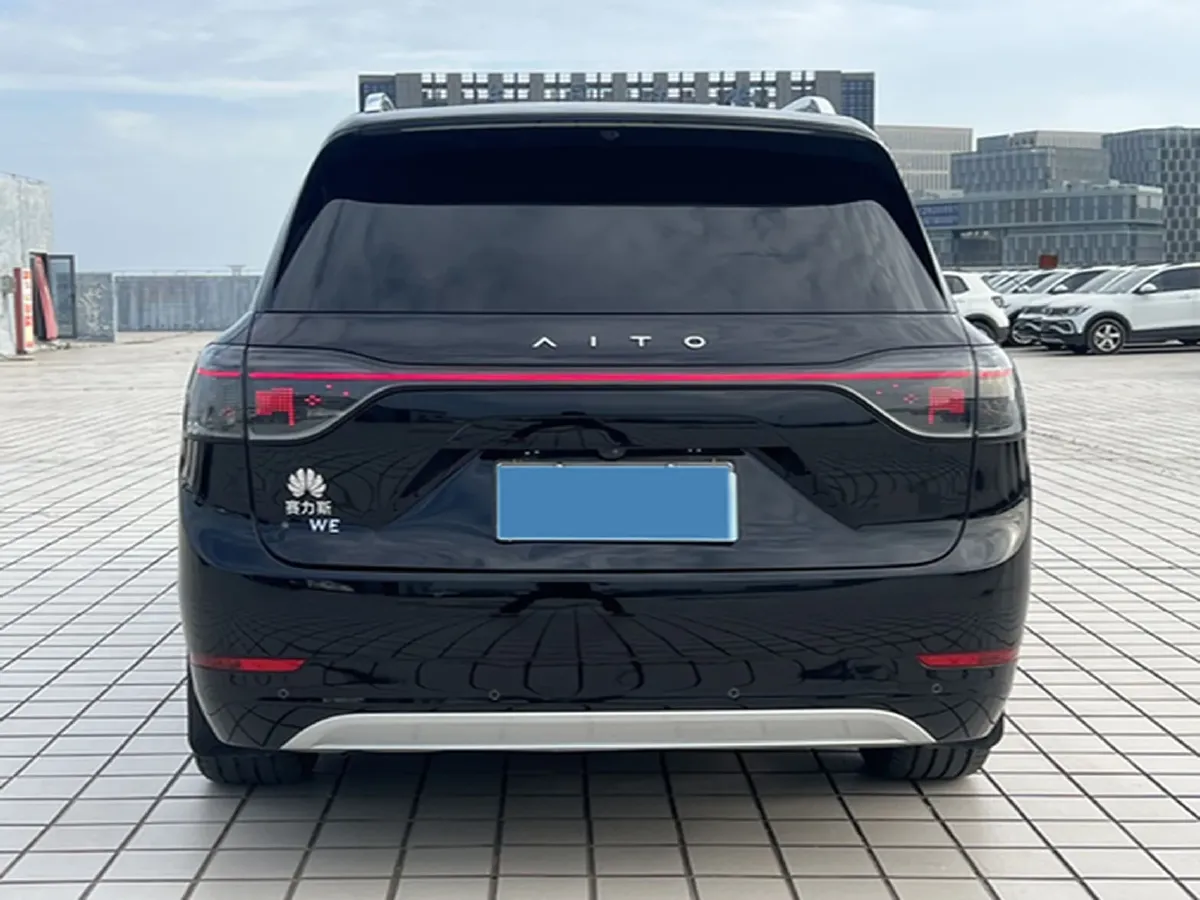 2024 AITO AITO M9 1.5T 152HP L4 REEV 42KWH,autocango,china used car exporter,china ev exporter,chinese used car exporter,chinese used ev exporter