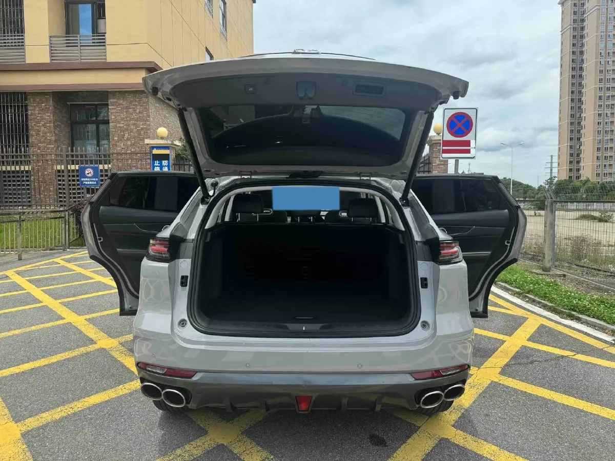 2021 ChangAn UNI-K 2.0T 233HP L4 8AT,autocango,china used car exporter,china ev exporter,chinese used car exporter,chinese used ev exporter