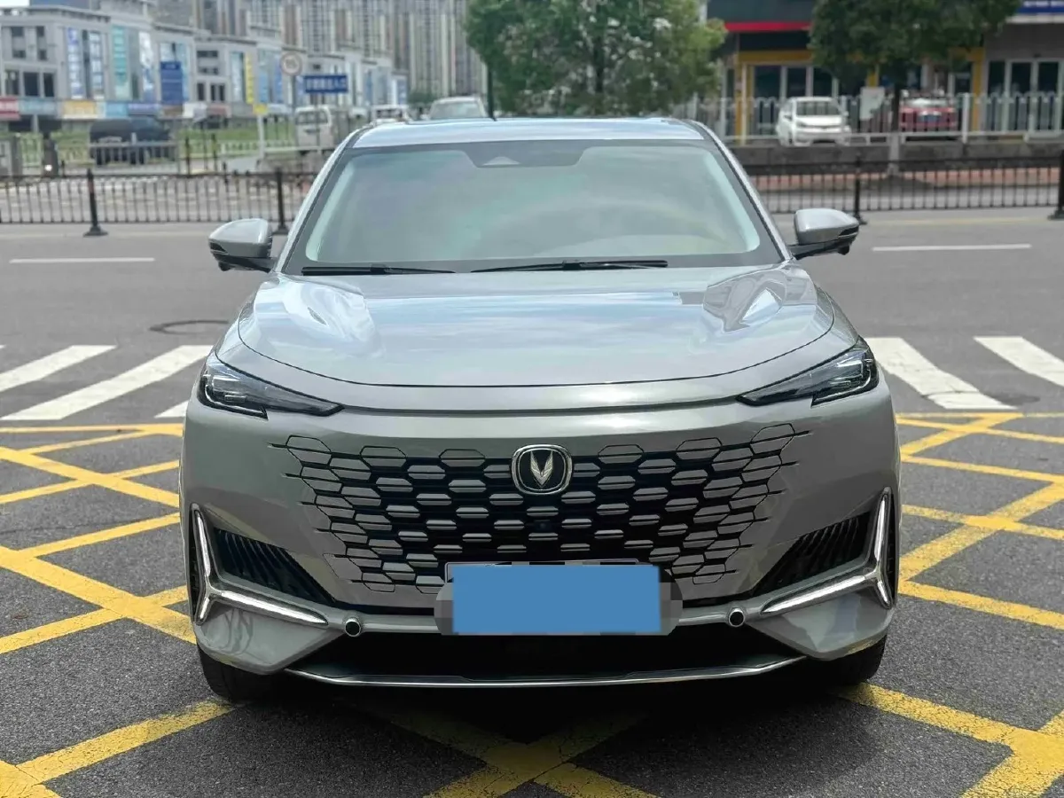 2021 ChangAn UNI-K 2.0T 233HP L4 8AT,autocango,china used car exporter,china ev exporter,chinese used car exporter,chinese used ev exporter