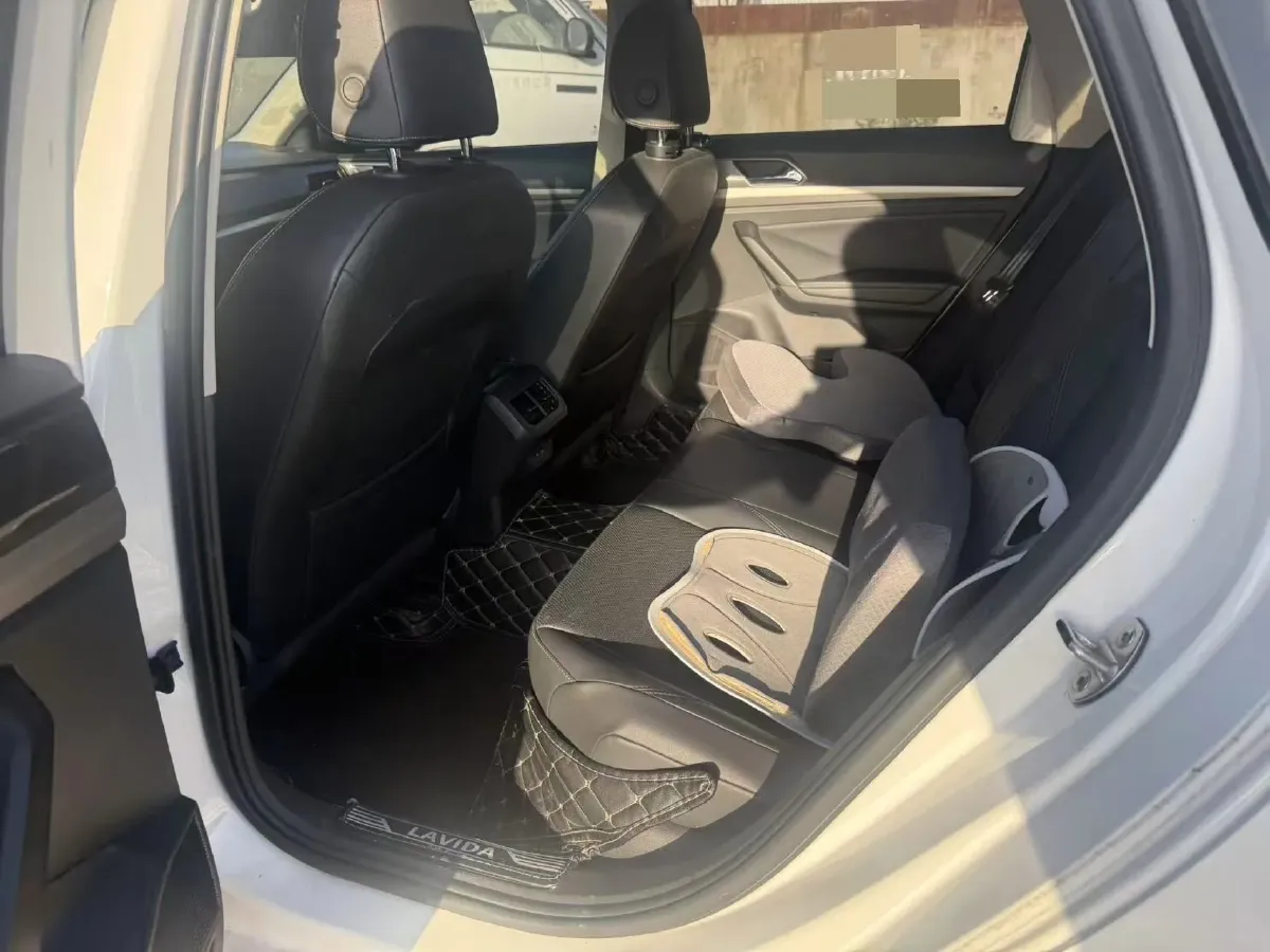 2018 Volkswagen Lavida 1.2T 116HP L4 7DCT,autocango,china used car exporter,china ev exporter,chinese used car exporter,chinese used ev exporter