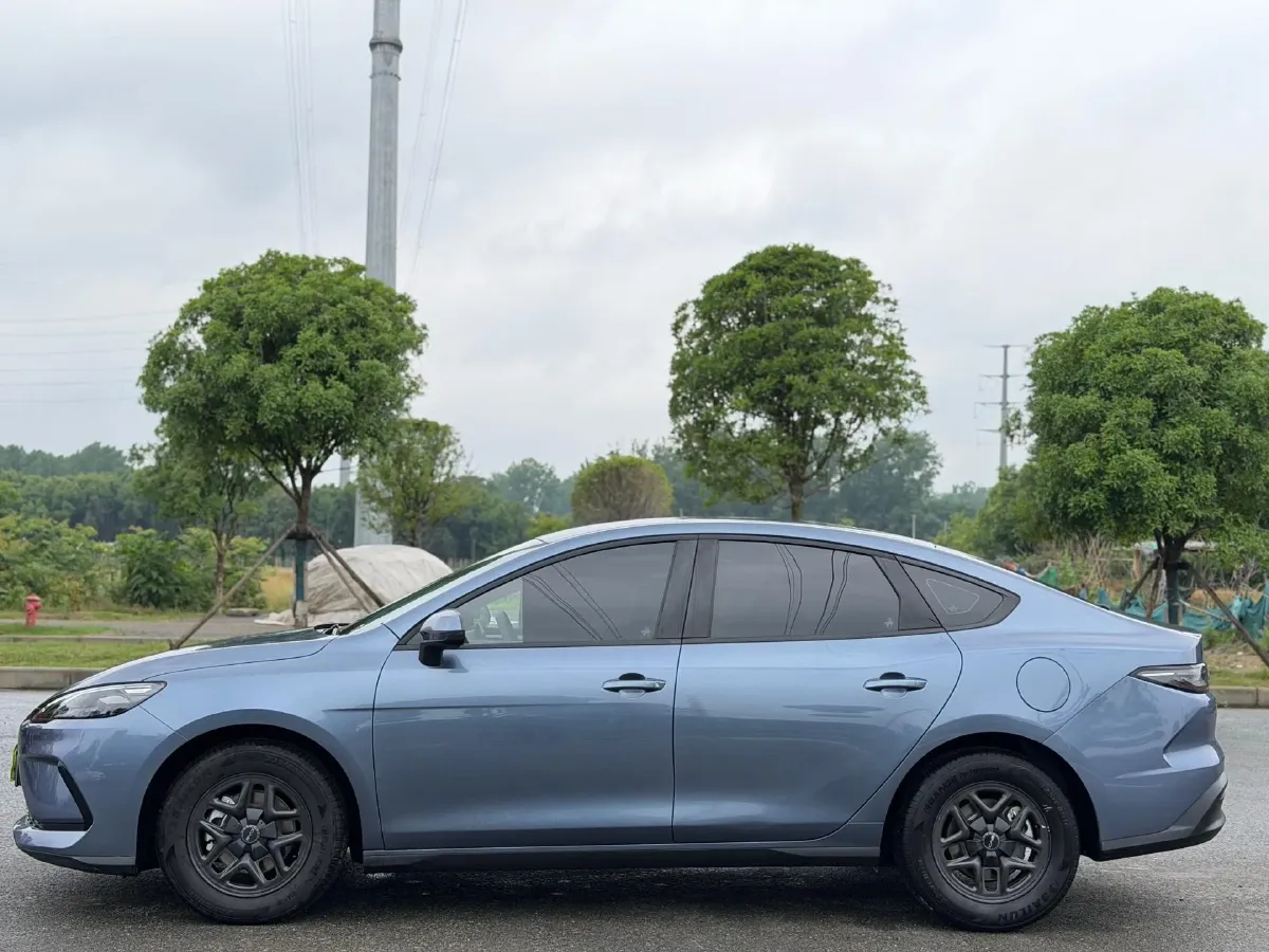 2025 BYD Seal05 DM-i 1.5L 101HP L4 E-CVT PHEV 7.68KWH,autocango,china used car exporter,china ev exporter,chinese used car exporter,chinese used ev exporter