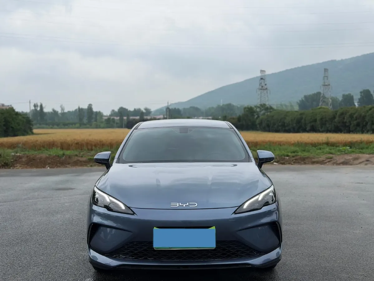 2025 BYD Seal05 DM-i 1.5L 101HP L4 E-CVT PHEV 7.68KWH,autocango,china used car exporter,china ev exporter,chinese used car exporter,chinese used ev exporter