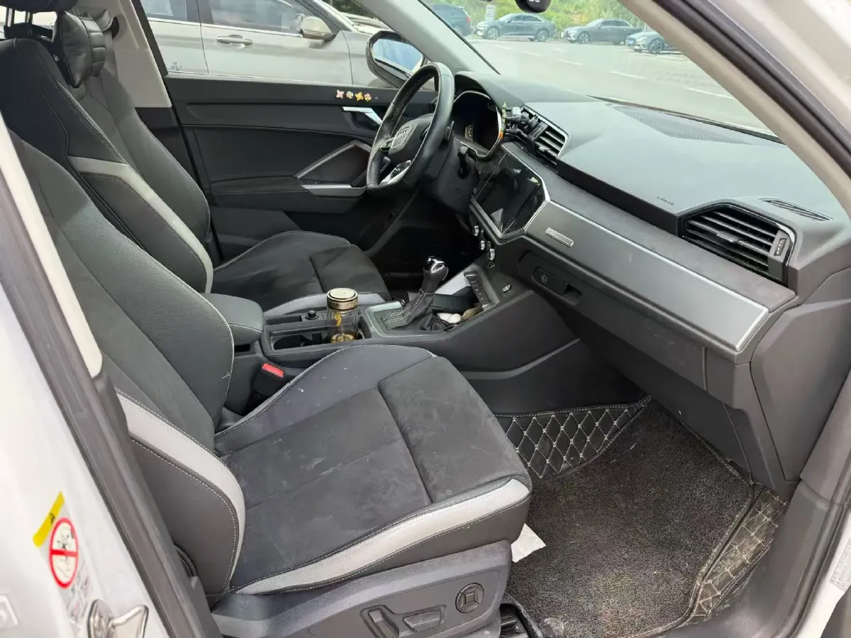 2022 Audi Q3 1.4T 150HP L4 7DCT,autocango,china used car exporter,china ev exporter,chinese used car exporter,chinese used ev exporter