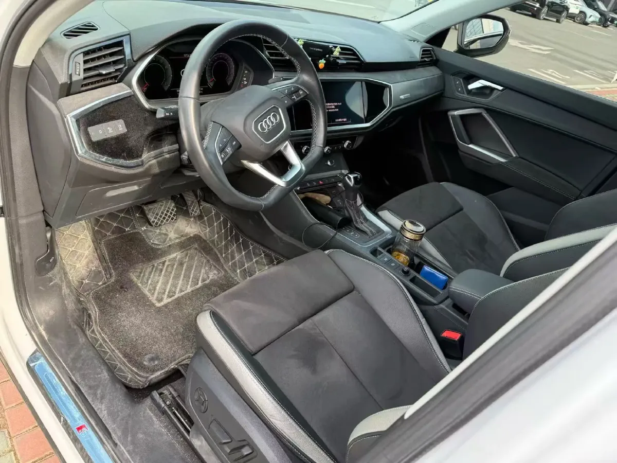 2022 Audi Q3 1.4T 150HP L4 7DCT,autocango,china used car exporter,china ev exporter,chinese used car exporter,chinese used ev exporter