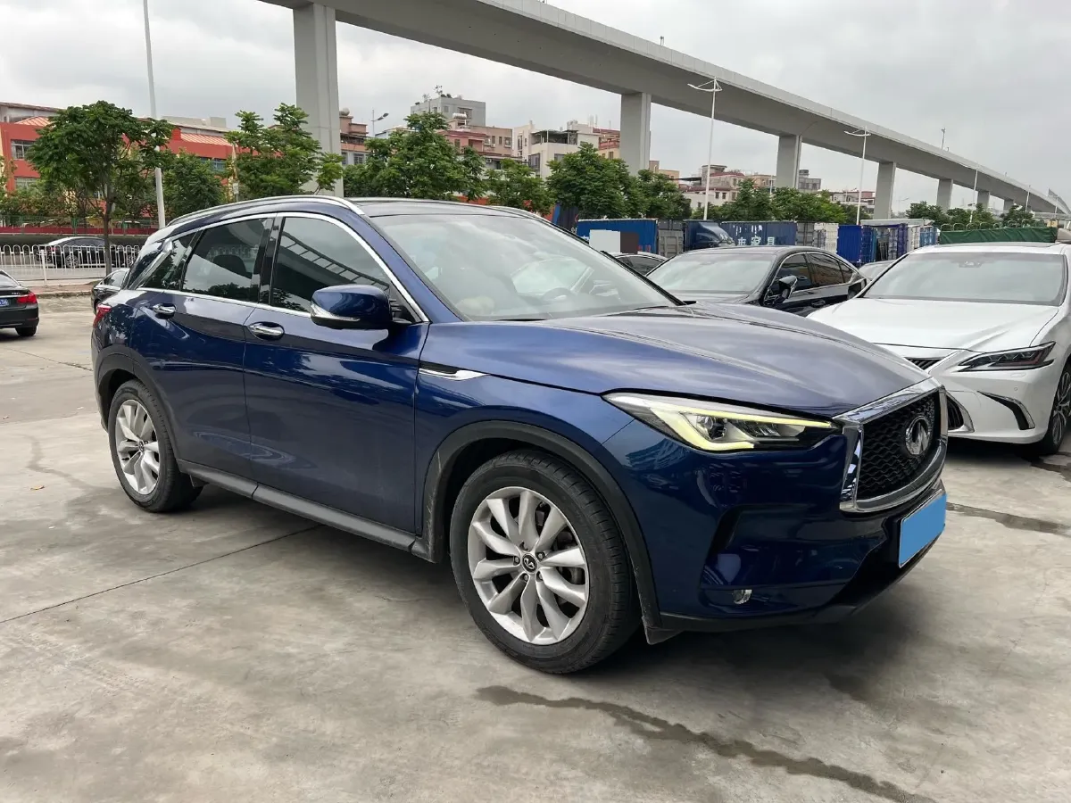 2018 Mitsubishi Pajero 3.0L 174HP V6 5AT,autocango,china used car exporter,china ev exporter,chinese used car exporter,chinese used ev exporter