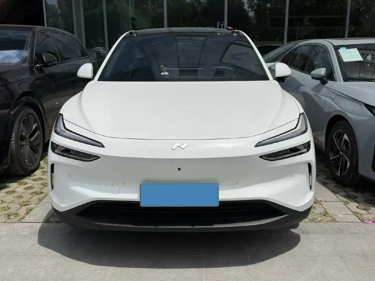 2025 ONVO L60 BEV,autocango,china used car exporter,china ev exporter,chinese used car exporter,chinese used ev exporter
