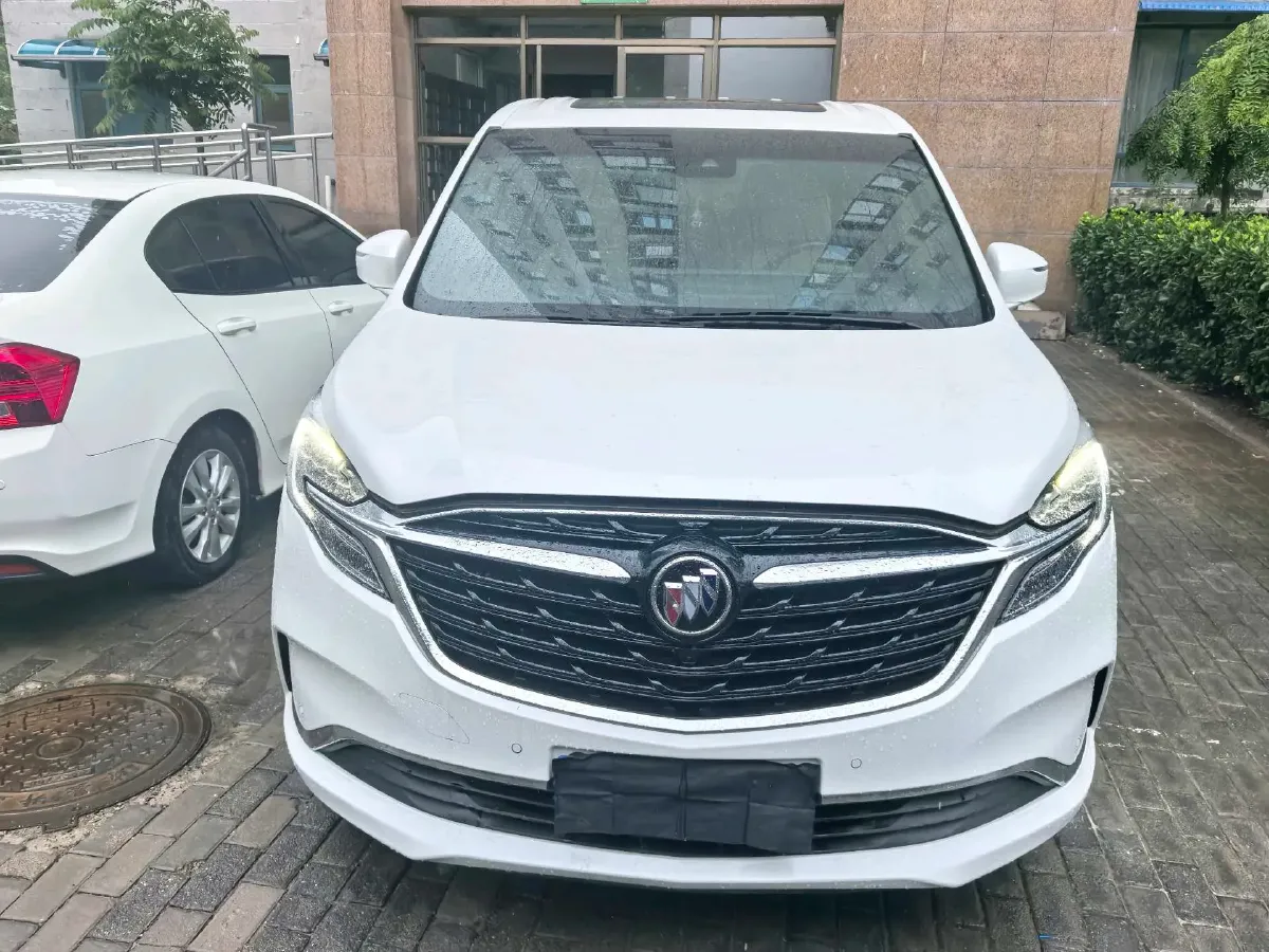 2022 Buick GL8 2.0T 237HP L4 9AT,autocango,china used car exporter,china ev exporter,chinese used car exporter,chinese used ev exporter