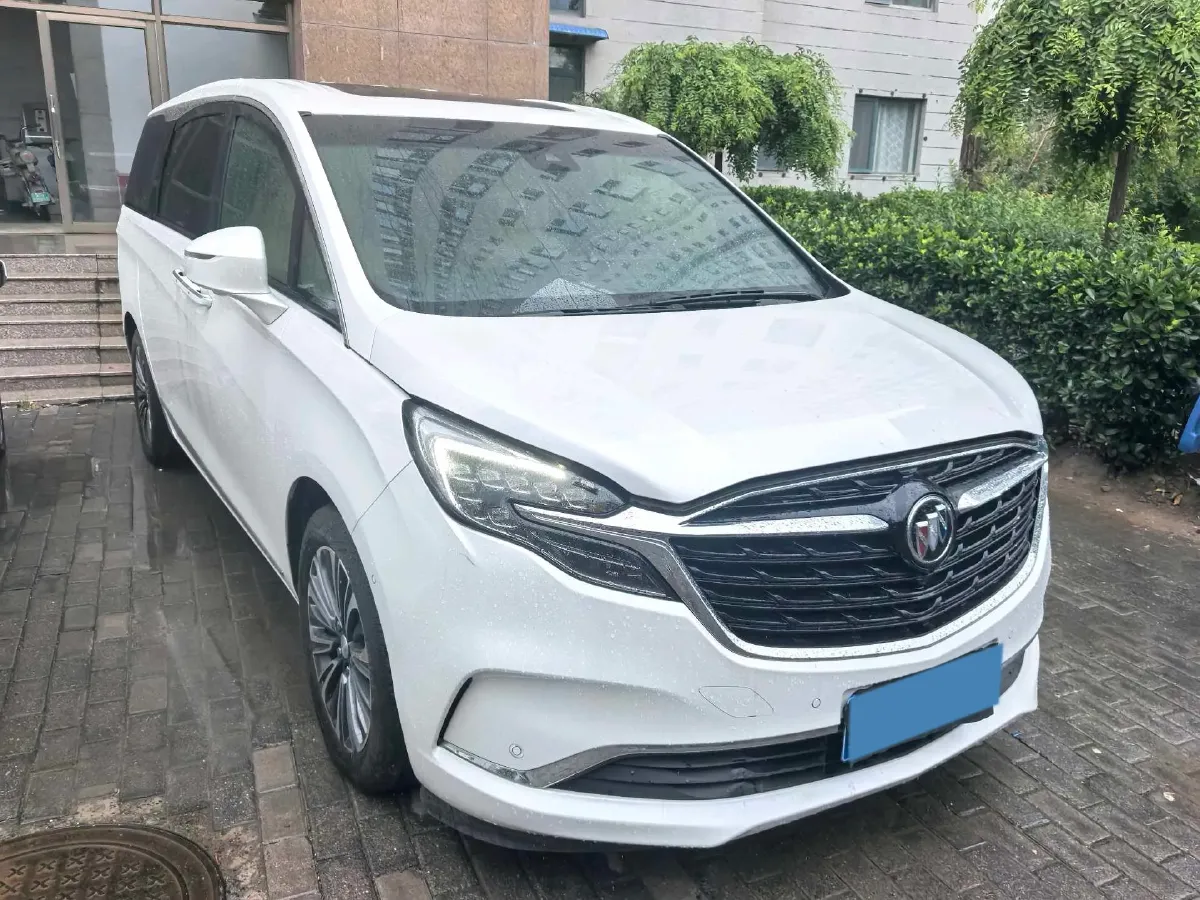 2022 Buick GL8 2.0T 237HP L4 9AT,autocango,china used car exporter,china ev exporter,chinese used car exporter,chinese used ev exporter