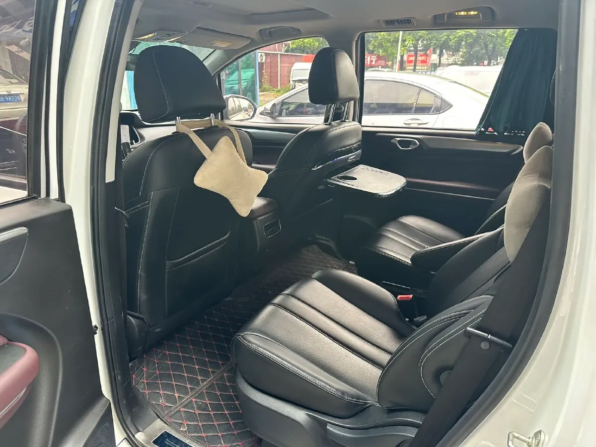2023 GAC Trumpchi M6 1.5T 177HP L4 7DCT,autocango,china used car exporter,china ev exporter,chinese used car exporter,chinese used ev exporter