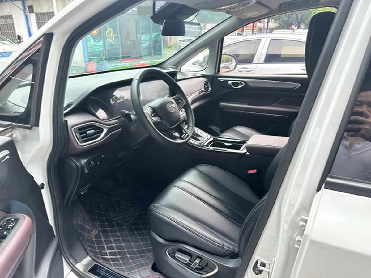 2023 GAC Trumpchi M6 1.5T 177HP L4 7DCT,autocango,china used car exporter,china ev exporter,chinese used car exporter,chinese used ev exporter